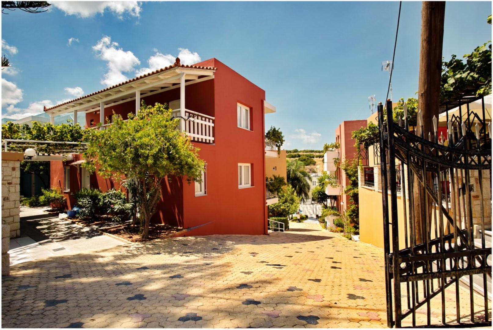 Bellos Hotel Apartments Khersónisos Eksteriør bilde