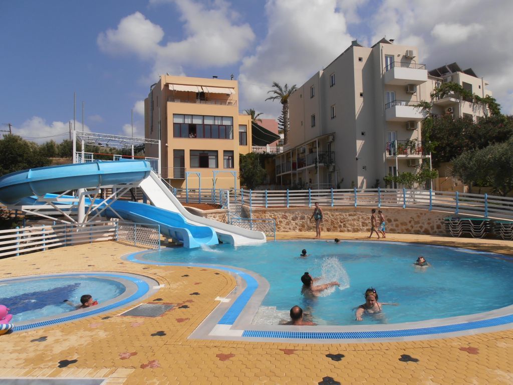 Bellos Hotel Apartments Khersónisos Eksteriør bilde