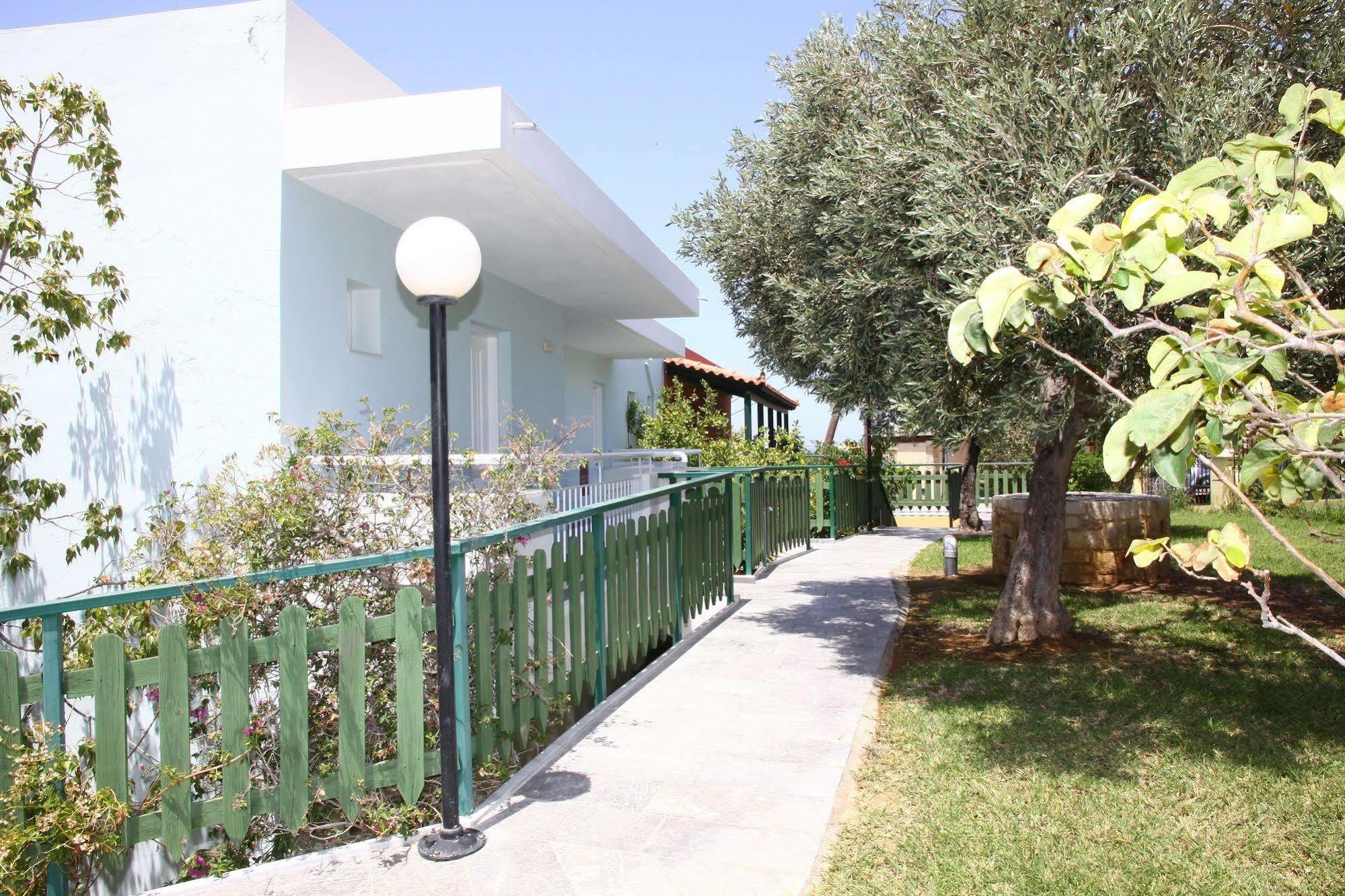 Bellos Hotel Apartments Khersónisos Eksteriør bilde